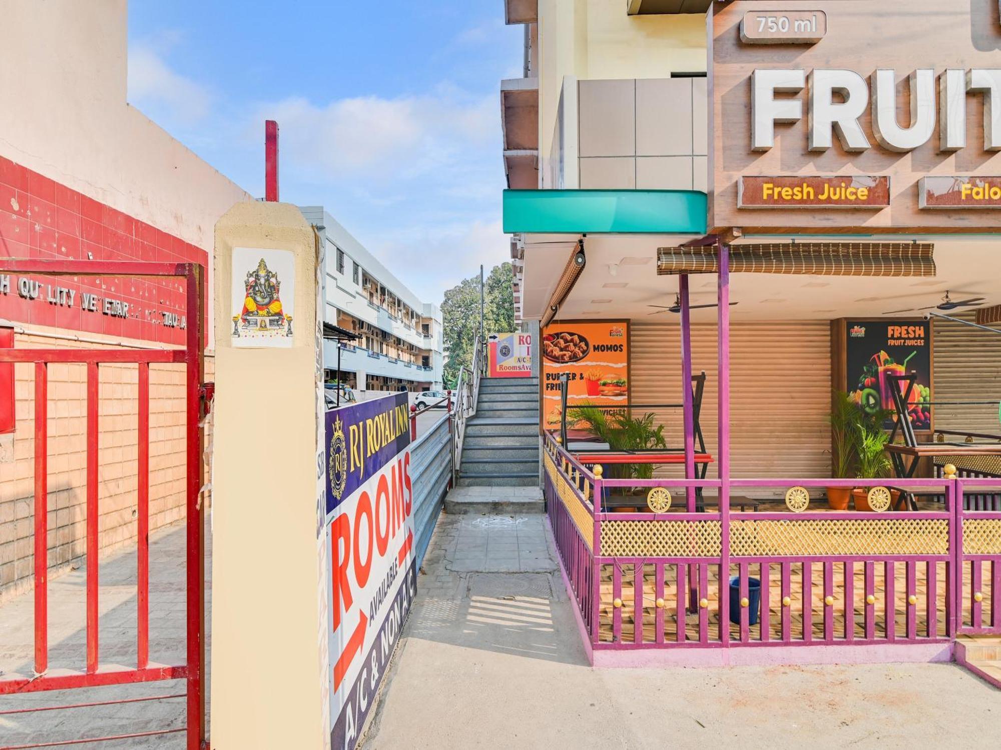 Hotel O Rj Royal Inn Vellore Exterior foto